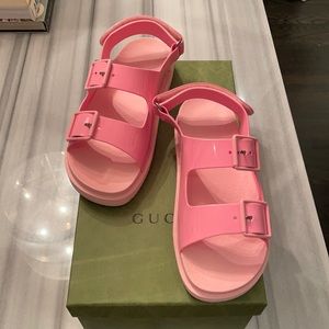 GUCCI - 100 percent authentic 2021 Rubber Sandals